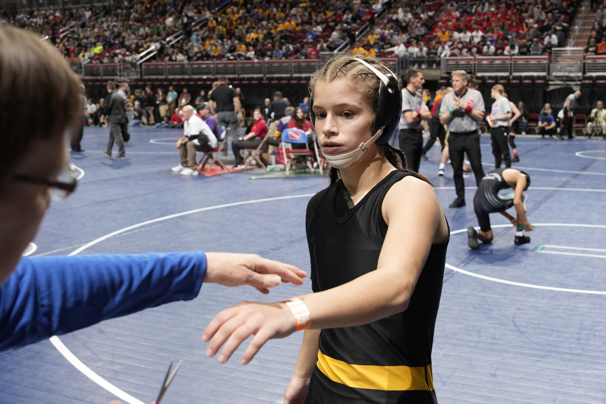 Reanah Utterback is 38-4 and is the Class 1A 106-pound No, 9 seed in the IHSAA individual state wrestling tournament. 
